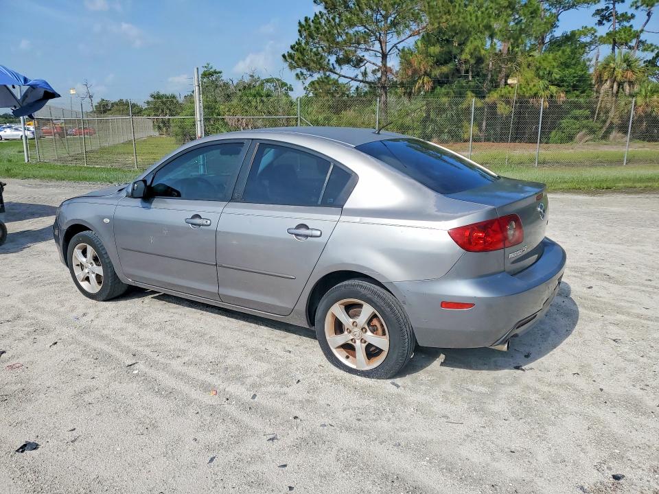 2006 Mazda 3 VIN JM1BK32G761467398 COPART salvage auction — MINOR DENT/SCRATCHES, Fl - Certificate Of Title, sold $350 on 2026-07-29 (photo 2)