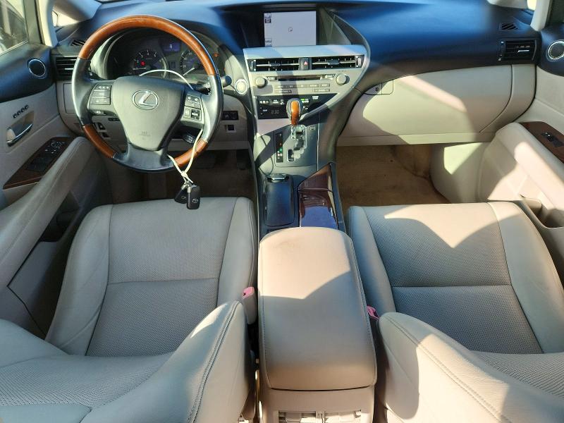 2011 Lexus Rx350 VIN JTJZK1BA2B2411949 COPART salvage auction — MINOR DENT/SCRATCHES, SC - CERTIFICATE OF TITLE, sold $4,800 on 2026-07-27 (photo 8)