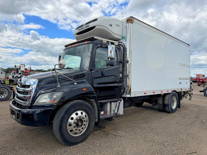 2016 Hino All models VIN 5PVNJ8JM8G4S50656 COPART salvage auction — WATER/FLOOD, FS, sold $200 on 2026-07-30 (photo 2)