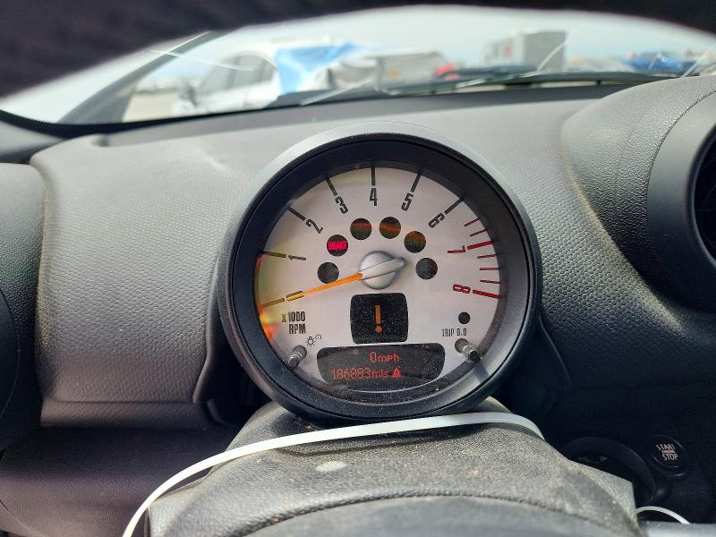 2014 Mini Cooper VIN WMWZC5C59EWM17881 COPART salvage auction — FRONT END, DV, sold $375 on 2026-08-04 (photo 9)