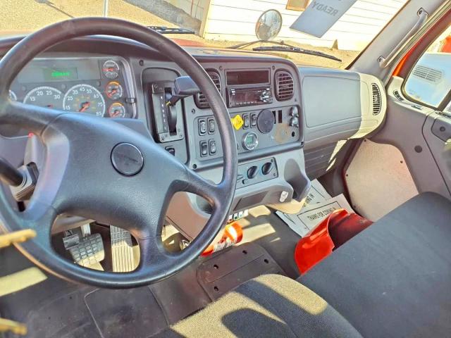 2019 Freightliner All other VIN 3ALACWFC7KDKK4977 COPART salvage auction — NORMAL WEAR, CT, sold $18,500 on 2026-08-13 (photo 7)