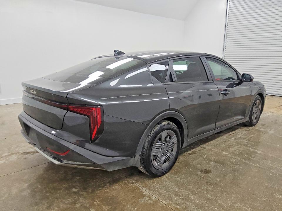 2025 Kia All other VIN 3KPFT4DEXSE202479 COPART salvage auction — MINOR DENT/SCRATCHES, GA - CERTIFICATE OF TITLE, sold $17,600 on 2026-08-06 (photo 3)