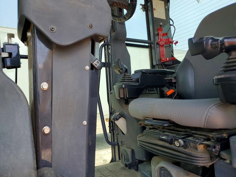 2021 John deere Farm tract VIN 1DW670GPHMF711256 COPART salvage auction — BURN, BS, sold $600 on 2026-07-17 (photo 6)