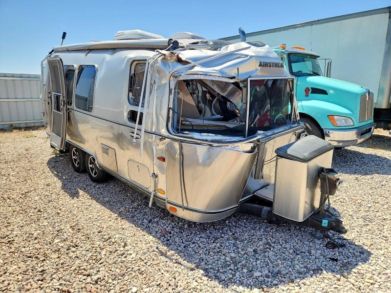 2015 Airstream Internatio VIN 1STKFAG29FJ532047 COPART salvage auction — FRONT END, AZ - CERT OF TITLE - SALVAGE, sold $925 on 2026-07-27 (photo 1)