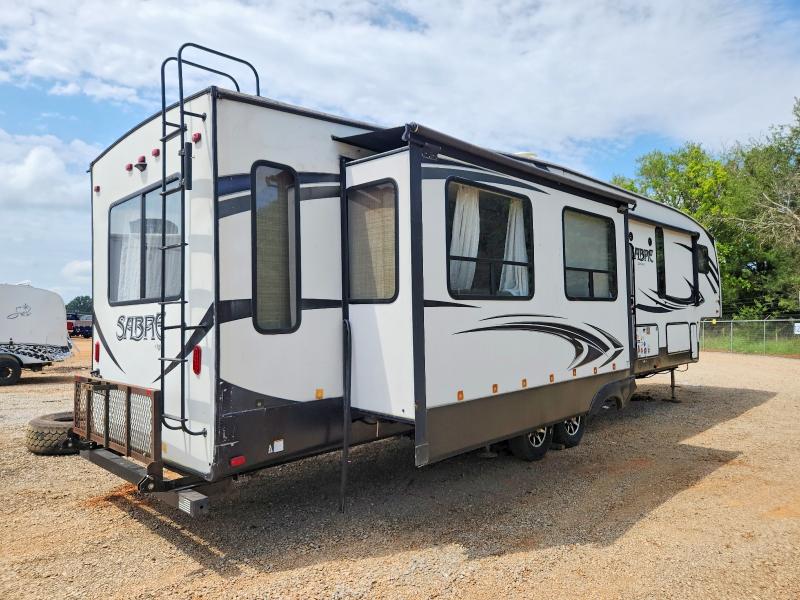 2019 Sabre by forest rive VIN 5ZT3SR1B7K6101529 COPART salvage auction — NORMAL WEAR, GA - CERTIFICATE OF TITLE, sold $1,550 on 2026-07-28 (photo 4)