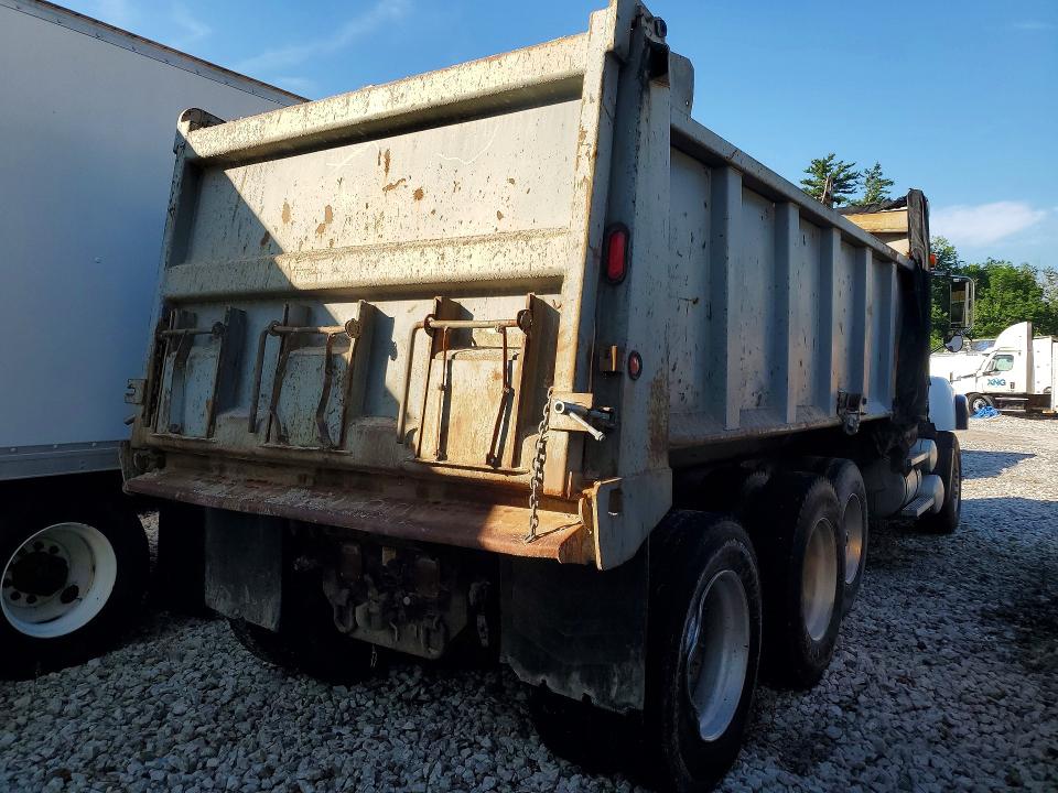 2005 Mack All other VIN 1M2AG11C65M018254 COPART salvage auction — ROLLOVER, ST, sold $8,000 on 2026-07-23 (photo 3)