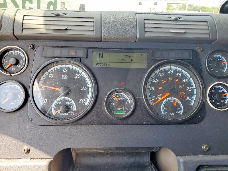 2016 Freightliner All other VIN 3AKJGLDV2GSGU6043 COPART salvage auction — MECHANICAL, KS - CERTIFICATE OF TITLE, sold $4,050 on 2026-08-14 (photo 9)