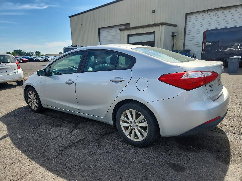 2015 Kia Forte VIN KNAFX4A64F5280238 COPART salvage auction — MECHANICAL, Or - Certificate Of Title, sold $725 on 2026-07-20 (photo 2)