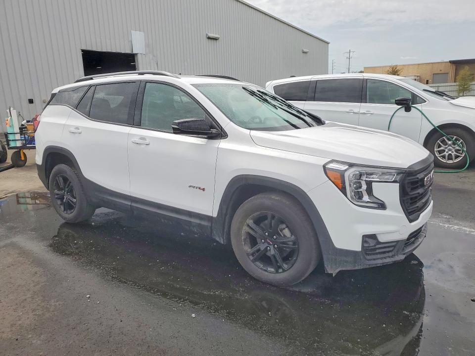 2023 Gmc Terrain VIN 3GKALYEG1PL246458 COPART salvage auction — REAR END, FL - CERTIFICATE OF TITLE, sold $7,400 on 2026-07-23 (photo 4)