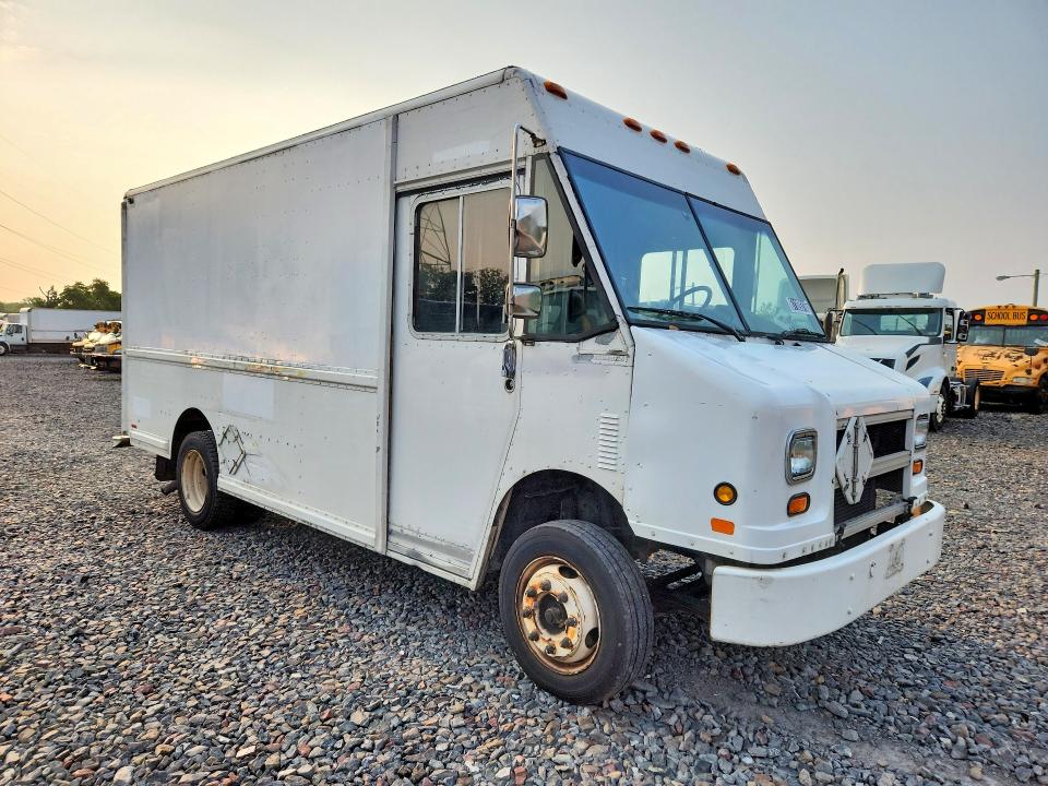 1998 Freightliner All other VIN 4UZA4FF40WC932868 COPART salvage auction — MECHANICAL, CT, sold $150 on 2026-08-13 (photo 4)