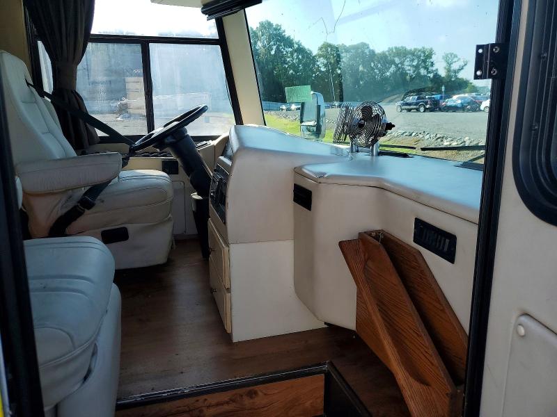 2000 Roadmaster All other VIN 1RF120618Y1009462 COPART salvage auction — BURN, NC - SALVAGE CERTIFICATE OF TITLE, sold $250 on 2026-07-29 (photo 5)