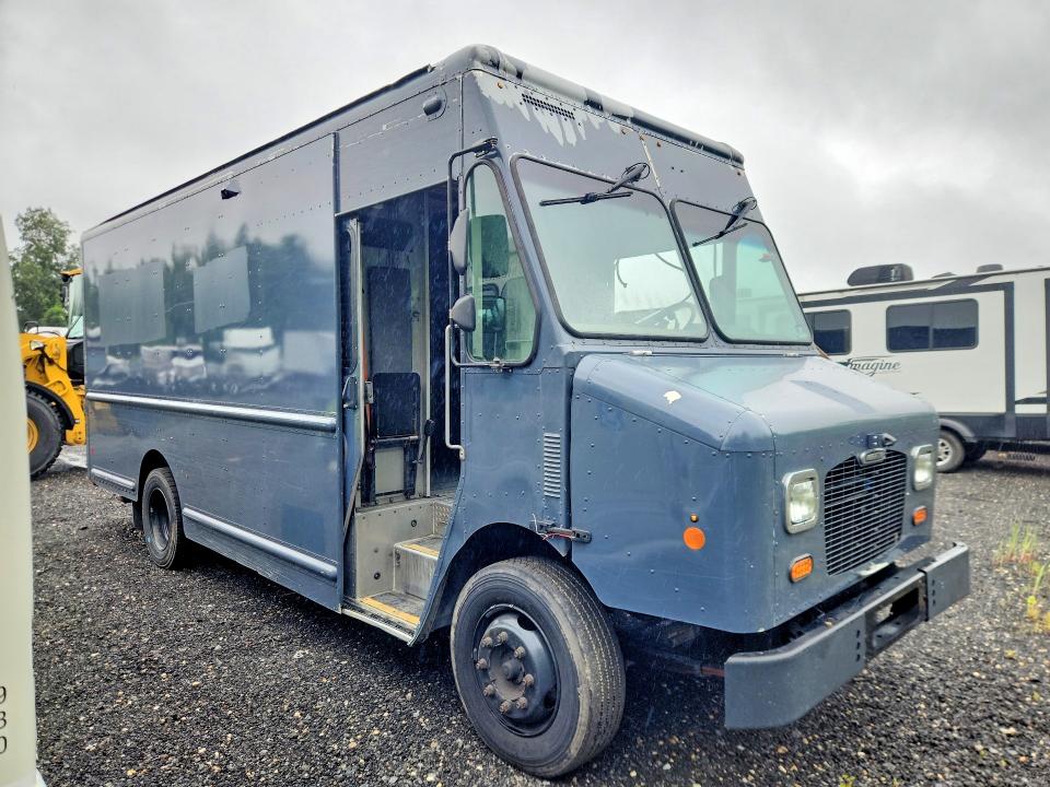 2020 Frht - freightliner Mt45 chass VIN 4UZAC2EA4LCMK0190 COPART salvage auction — NORMAL WEAR, CT, sold $13,100 on 2026-08-13 (photo 4)