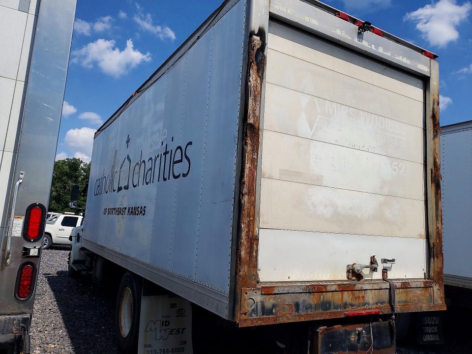 2007 Hino All other VIN 5PVNE8JT572S51500 COPART salvage auction — MECHANICAL, CZ, sold $1 on 2026-07-27 (photo 2)