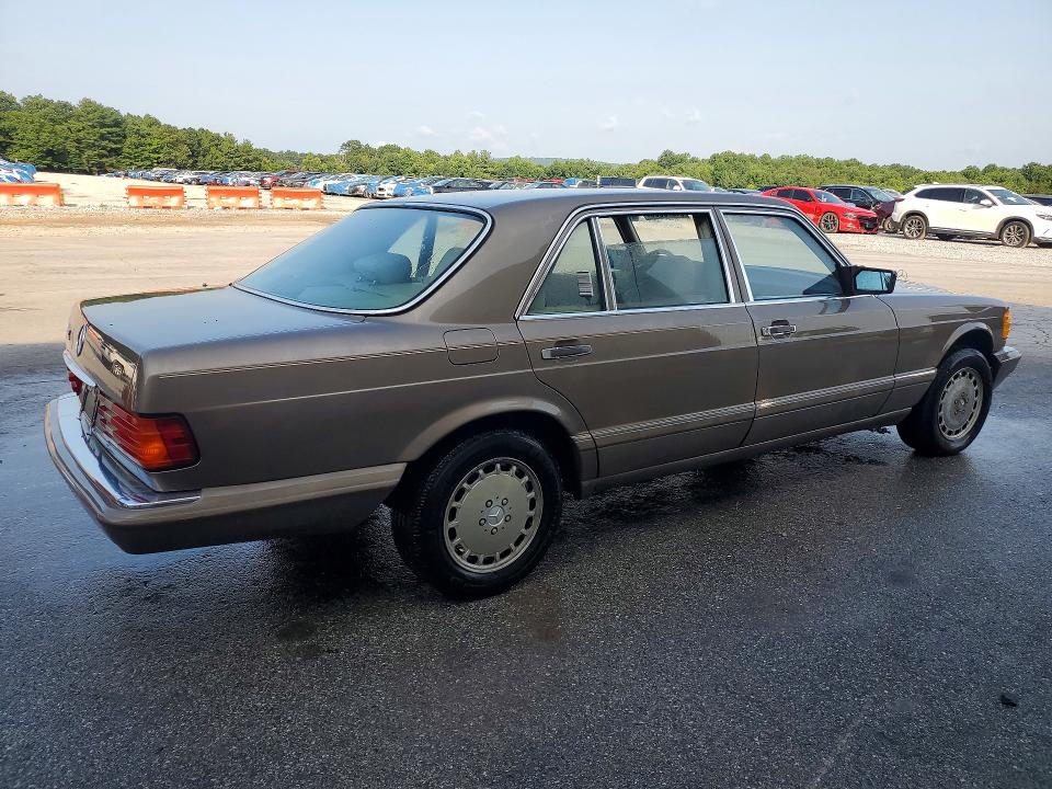 1988 Mercedes-benz S class VIN WDBCA35D2JA414995 COPART salvage auction — REAR END, Pa - Cert Of Salvage-Formerly Aband, sold $1,950 on 2026-07-27 (photo 3)