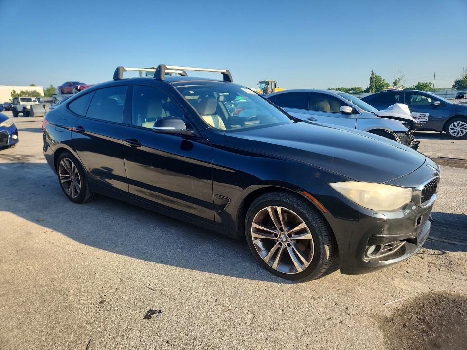 2015 BMW 3 series VIN WBA3X5C59FD559901 COPART salvage auction — MINOR DENT/SCRATCHES, RT, sold $15 on 2026-07-28 (photo 4)