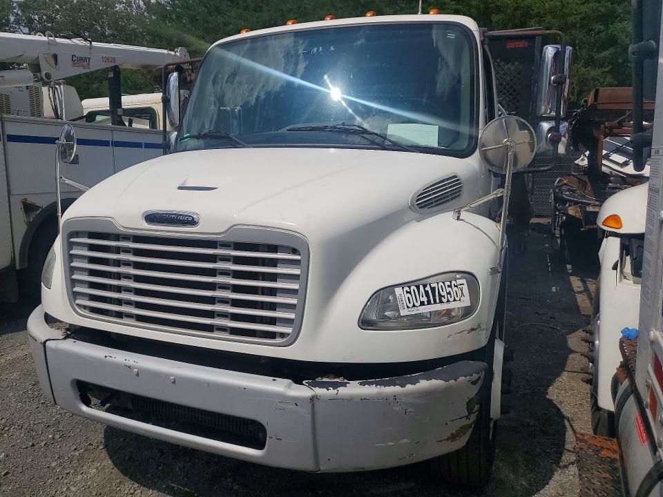 2016 Freightliner All other VIN 3ALACXDT2GDGV6363 COPART salvage auction — MECHANICAL, CT, sold $6,500 on 2026-08-04 (photo 1)