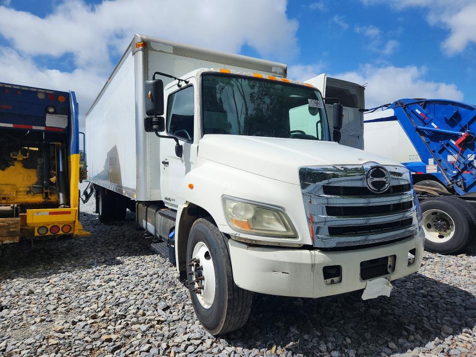 2013 Hino All other VIN 5PVNV8JV4D4S52896 COPART salvage auction — REAR END, GA - CERTIFICATE OF TITLE, sold $2,200 on 2026-07-28 (photo 4)