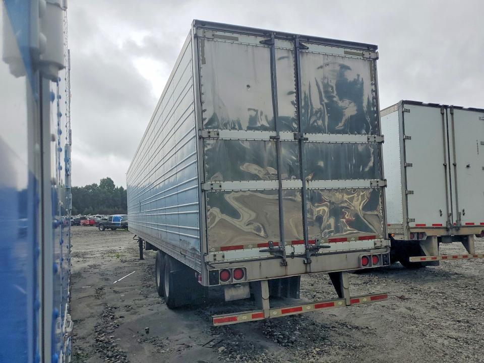 2009 Util All models VIN 1UYVS25359U708511 COPART salvage auction — MINOR DENT/SCRATCHES, ME - CERTIFICATE OF TITLE, sold $2,200 on 2026-07-28 (photo 2)
