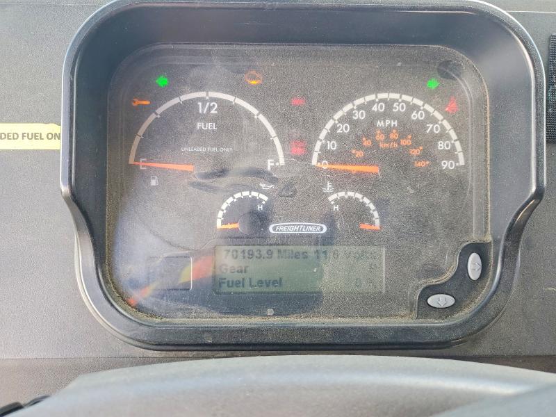 2020 Frht - freightliner Mt45 VIN 4UZAC2EA4LCLZ6733 COPART salvage auction — MINOR DENT/SCRATCHES, CA - DIS/DLR/EXP ONLY CLEAN TITLE, sold $10 on 2026-07-28 (photo 9)