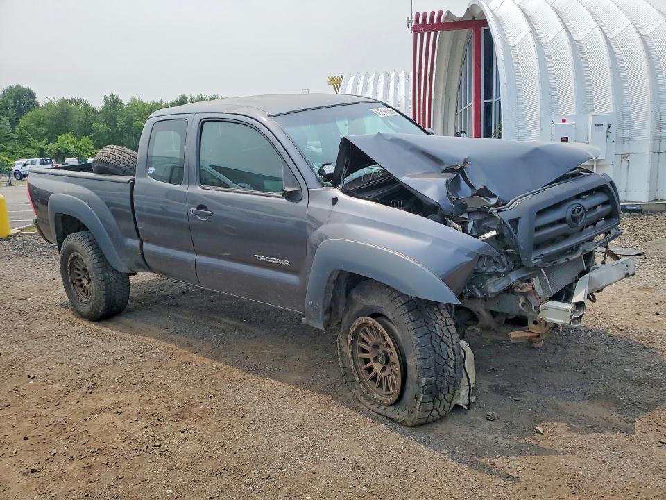 2010 Toyota Tacoma VIN 5TEUU4EN3AZ729810 COPART salvage auction — FRONT END, VT - CERTIFICATE OF TITLE, sold $2,950 on 2026-07-31 (photo 4)