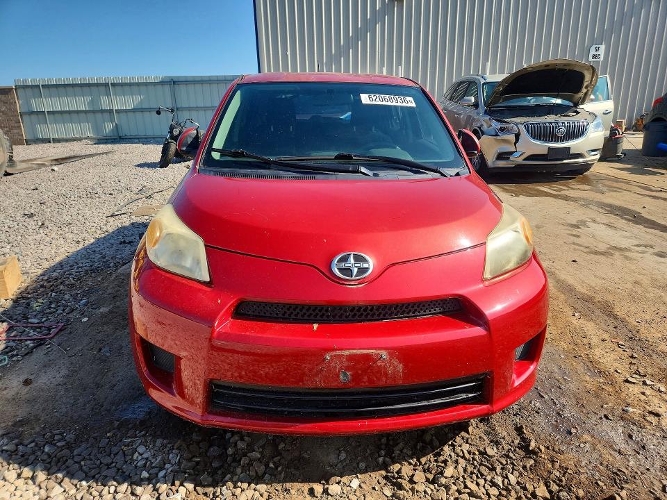 2008 Scion Xd VIN JTKKU104X8J017117 COPART salvage auction — UNDERCARRIAGE, Wi - Certificate Of Title, sold $725 on 2026-08-03 (photo 5)