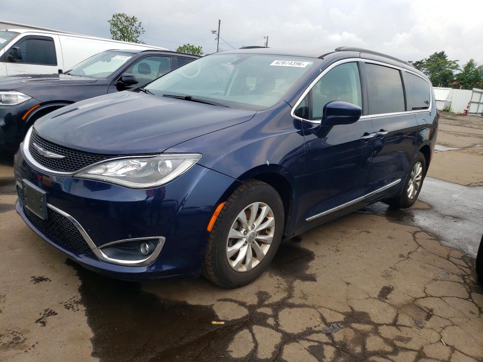 2017 Chrysler Pacifica VIN 2C4RC1BGXHR785742 COPART salvage auction — MECHANICAL, CT - CERTIFICATE OF TITLE, sold $2,100 on 2026-07-31 (photo 1)