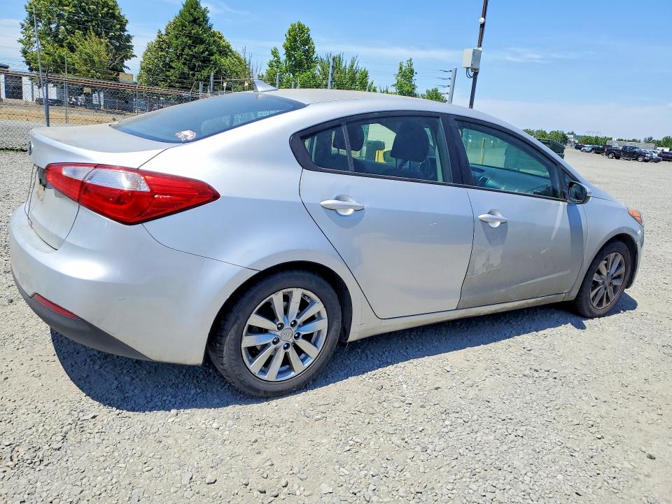 2016 Kia Forte VIN KNAFX4A6XG5446229 COPART salvage auction — MECHANICAL, Or - Certificate Of Title, sold $200 on 2026-07-28 (photo 3)