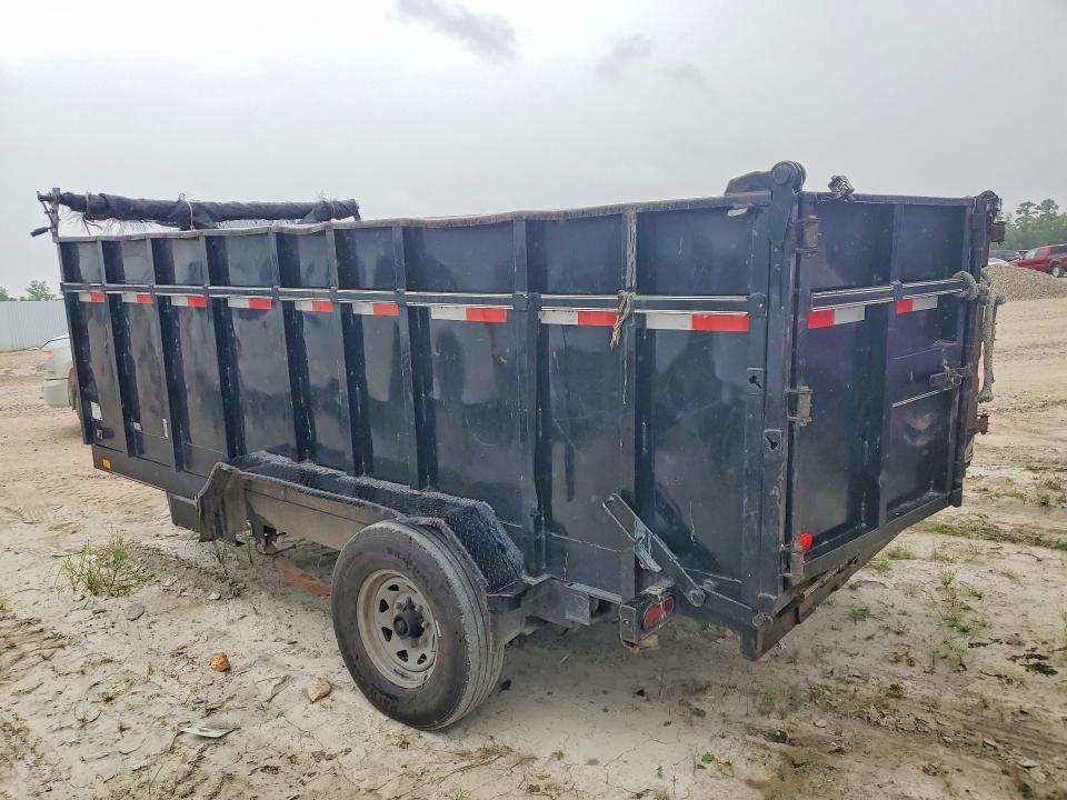 2023 Davidson Trailers VIN 7M3BU1422PNDT8261 COPART salvage auction — MINOR DENT/SCRATCHES, TX - CERTIFICATE OF TITLE, sold $2,650 on 2026-08-25 (photo 2)
