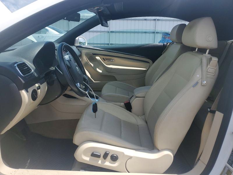 2008 Volkswagen Eos VIN WVWBA71F68V010399 COPART salvage auction — FRONT END, VA - CERT OF TITLE - SALVAGE, sold $575 on 2026-07-29 (photo 7)