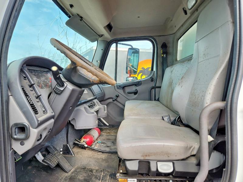 2023 Freightliner All other VIN 1FVACWFC3PHUK2263 COPART salvage auction — SIDE, NC - CERTIFICATE OF TITLE (P), sold $12,900 on 2026-07-29 (photo 7)