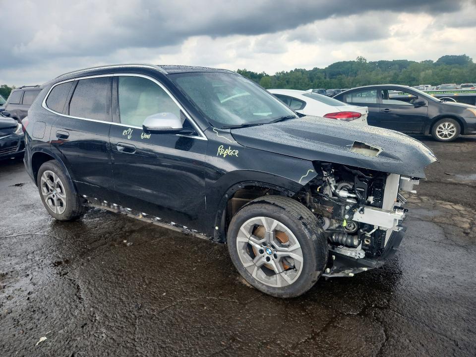 2023 BMW X1 VIN WBX73EF01P5W55813 COPART salvage auction — FRONT END, CT - CERT OF TITLE-SALVAGE, sold $11,000 on 2026-07-31 (photo 4)