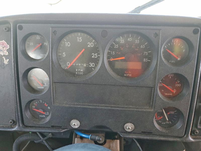 1998 Freightliner All other VIN 4UZ6CJAA9WC914541 COPART salvage auction — FRONT END, GA - CERTIFICATE OF TITLE (P), sold $300 on 2026-07-27 (photo 8)