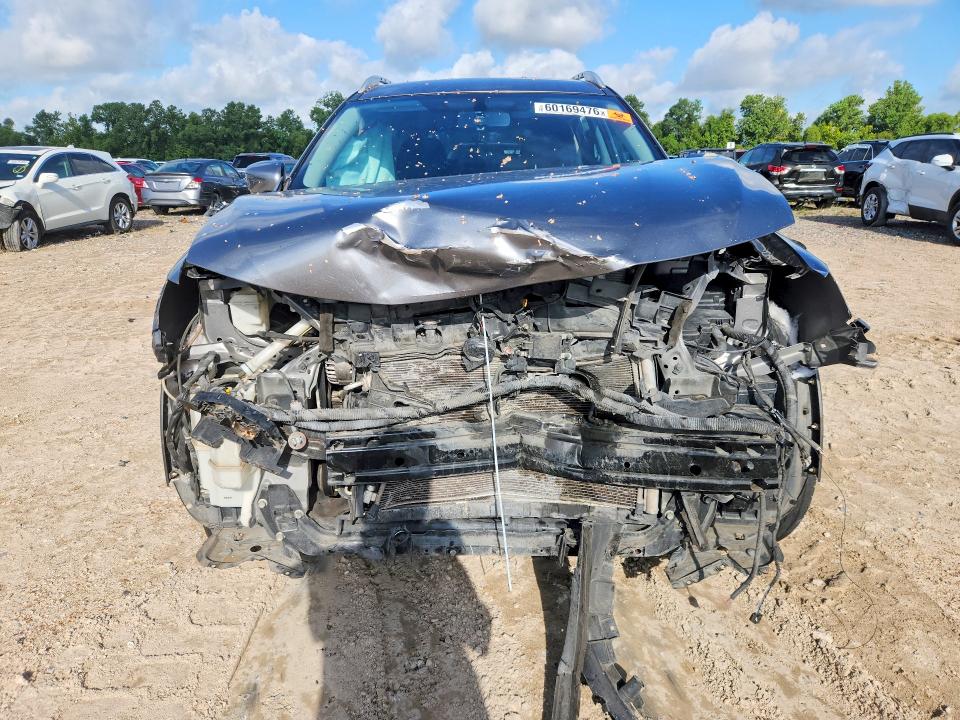 2018 Nissan Rogue VIN KNMAT2MT8JP551233 COPART salvage auction — FRONT END, TX - SALVAGE VEHICLE TITLE (P), sold $800 on 2026-07-31 (photo 5)