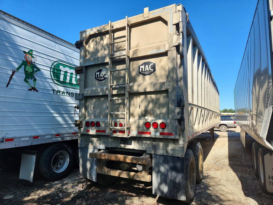 2001 Mac Unknown VIN 5MATN48271C004815 COPART salvage auction — FRONT END, CT, sold $7,000 on 2026-10-06 (photo 4)