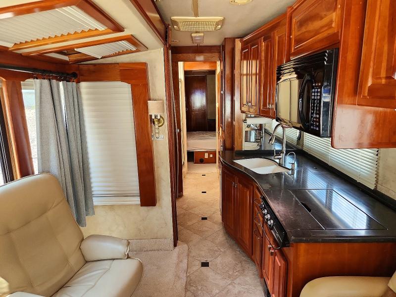 2007 Gulf stream All other VIN 4UZAB2DJ87CY72816 COPART salvage auction — NORMAL WEAR, NC - DEALER ONLY CLEAN TITLE, sold $19,800 on 2026-07-28 (photo 6)