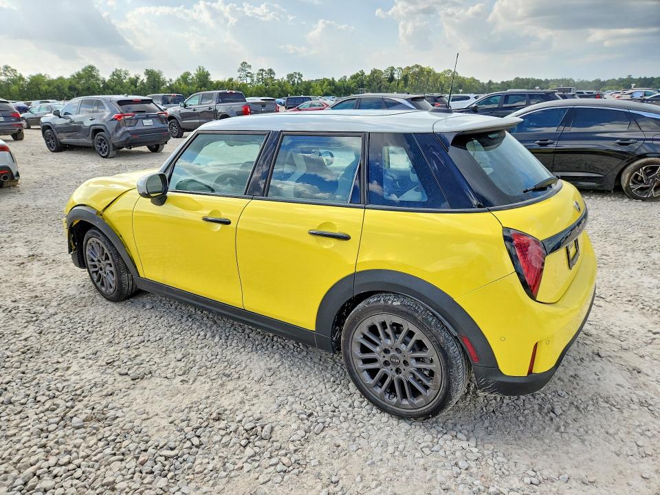 2025 Mini Cooper VIN WMW53GD07S2X13854 COPART salvage auction — FRONT END, NV - SALVAGE TITLE, sold $8,000 on 2026-07-31 (photo 2)