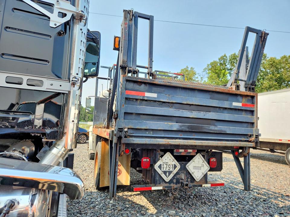2008 Hino All other VIN 5PVNV8JT182S50913 COPART salvage auction — MINOR DENT/SCRATCHES, NJ - CERTIFICATE OF TITLE, sold $150 on 2026-07-16 (photo 2)