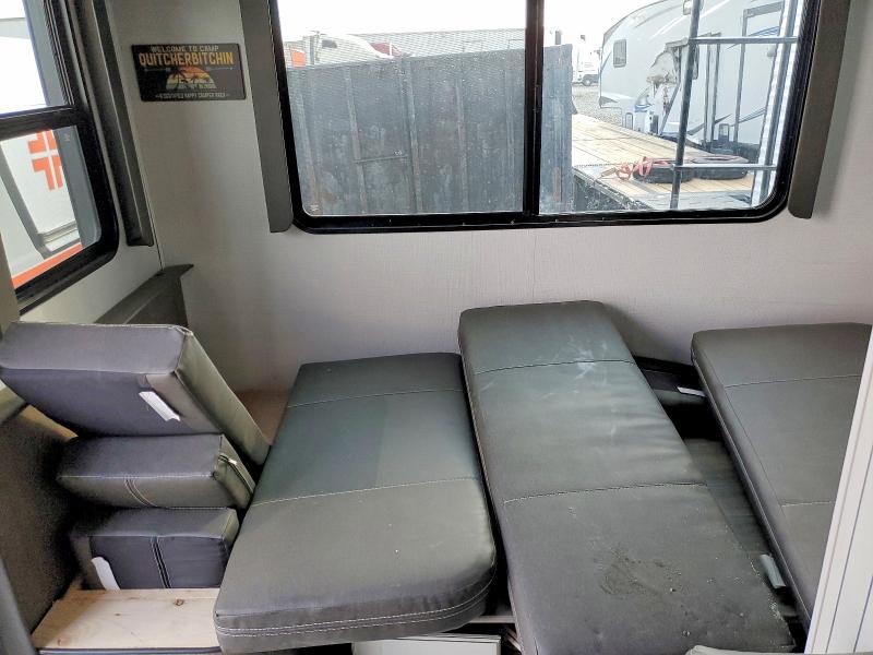 2023 Keystone rv Recreation VIN 4YDFCGL29PV507867 COPART salvage auction — ROLLOVER, CO - DIS/DLR/EXP ONLY SALVAGE TITLE, sold $7,600 on 2026-07-28 (photo 6)