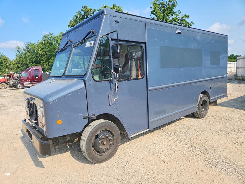 2021 Freightliner All other VIN 4UZAC2GA1MCMM9743 COPART salvage auction — NORMAL WEAR, WI - CERTIFICATE OF TITLE, sold $1,550 on 2026-08-20 (photo 1)