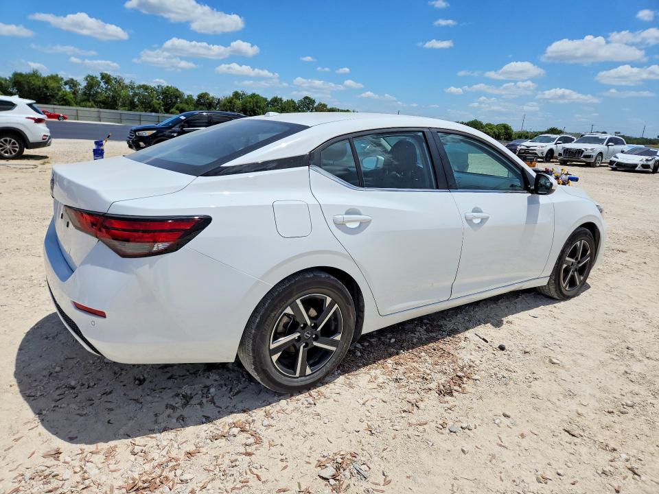 2025 Nissan Sentra VIN 3N1AB8CV8SY394718 COPART salvage auction — WATER/FLOOD, Tx - Certificate Of Title, sold $12,000 on 2026-07-22 (photo 3)