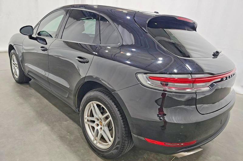 2021 Porsche Macan VIN WP1AA2A57MLB08979 COPART salvage auction — NORMAL WEAR, CT, sold $18,700 on 2026-08-12 (photo 3)