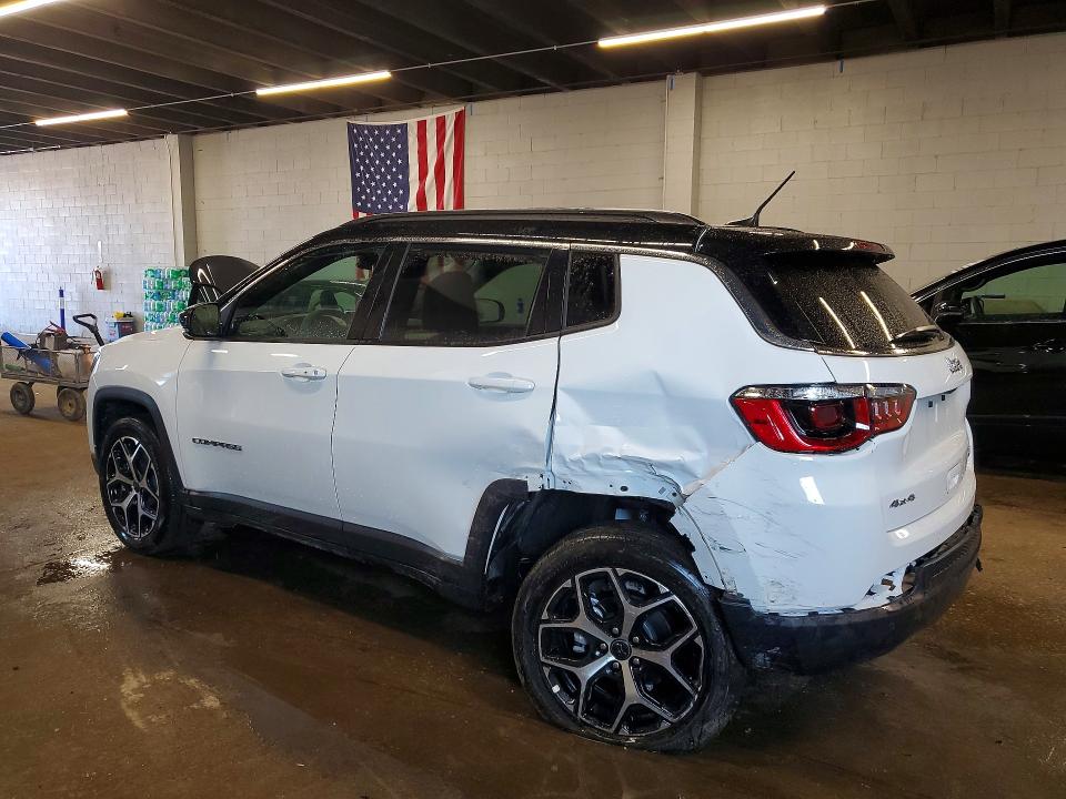 2026 Jeep Compass VIN 3C4NJDCN7TT235004 COPART salvage auction — REAR END, Ca - Certificate Of Title, sold $8,700 on 2026-07-22 (photo 2)