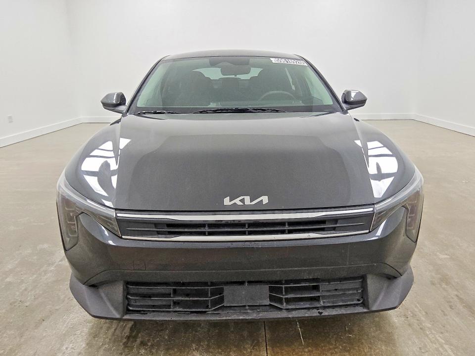 2025 Kia All other VIN 3KPFT4DEXSE202479 COPART salvage auction — MINOR DENT/SCRATCHES, GA - CERTIFICATE OF TITLE, sold $17,600 on 2026-08-06 (photo 5)