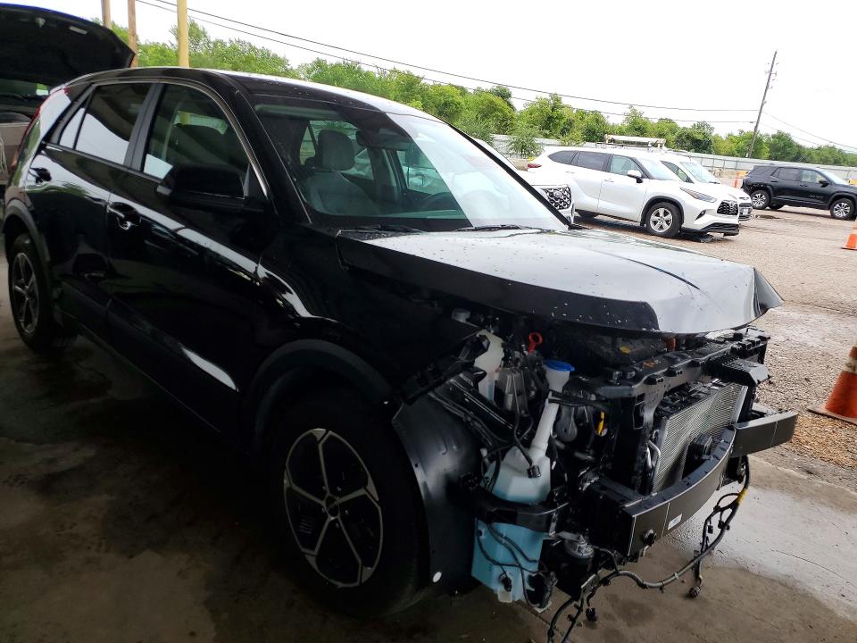 2026 Kia Niro VIN KNDCP3LE5T5357795 COPART salvage auction — FRONT END, Tx - Certificate Of Title, sold $6,900 on 2026-07-27 (photo 4)