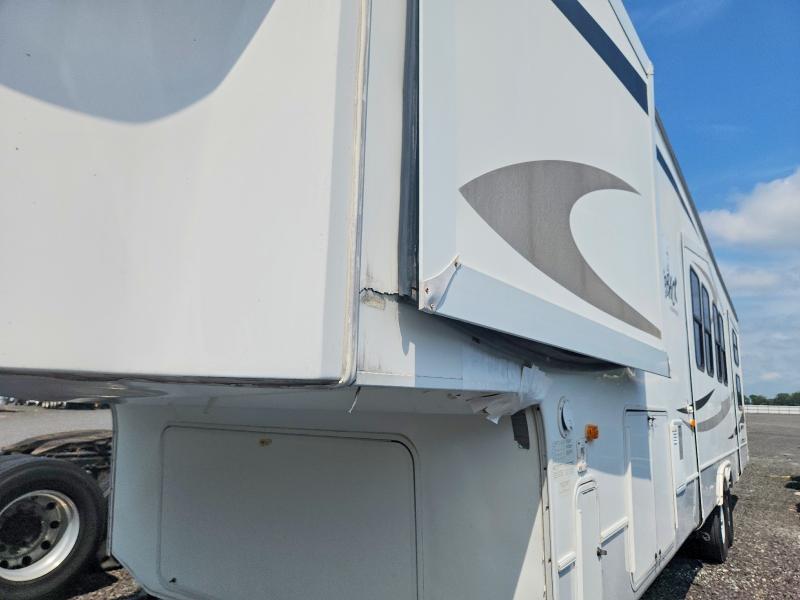 2010 Forest riv VIN 4X4FCRL28AS203513 COPART salvage auction — FRONT END, CT, sold $30 on 2026-07-21 (photo 9)