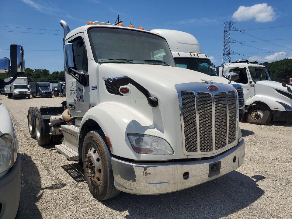 2019 Peterbilt All models VIN 1XPBDP9X0KD236180 COPART salvage auction — FRONT END, CT, sold $7,700 on 2026-08-25 (photo 4)