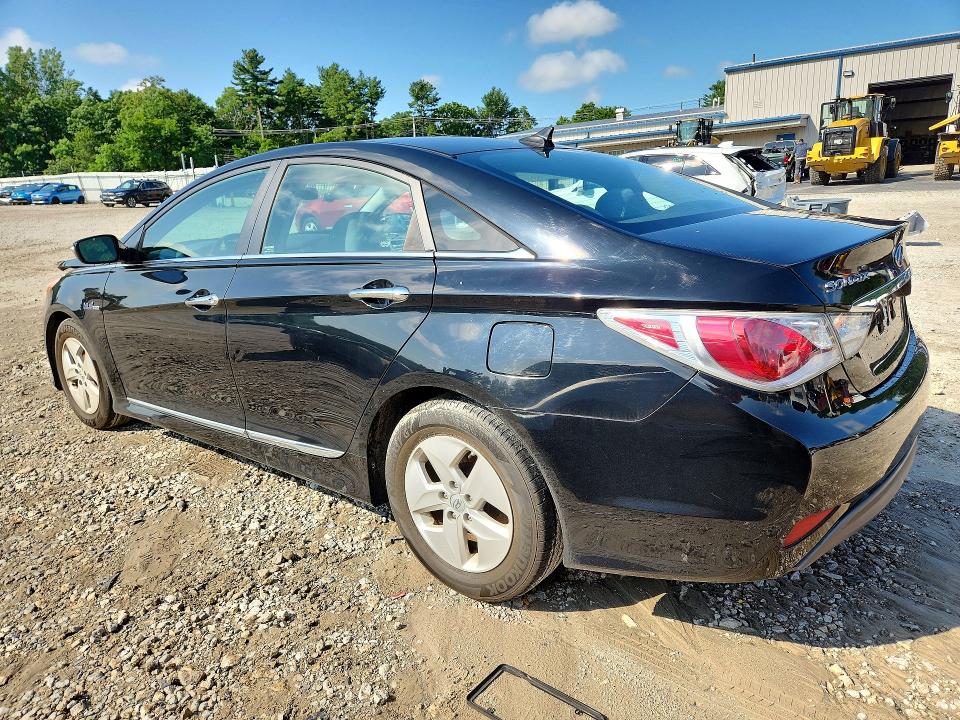 2011 Hyundai Sonata VIN KMHEC4A45BA005628 COPART salvage auction — FRONT END, RS, sold $400 on 2026-07-13 (photo 2)