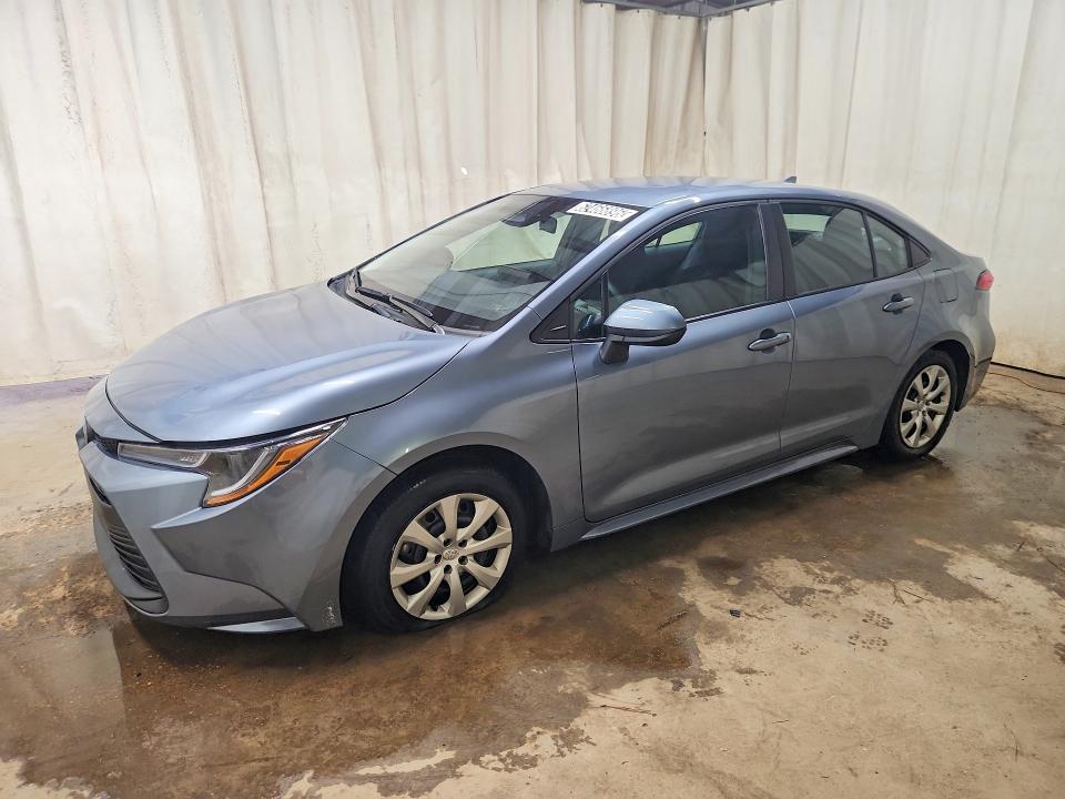 2025 Toyota Corolla VIN 5YFB4MDE6SP338523 COPART salvage auction — WATER/FLOOD, Fl - Cert Of Title-Slvg Rebld Flood, sold $2,850 on 2026-08-03 (photo 1)