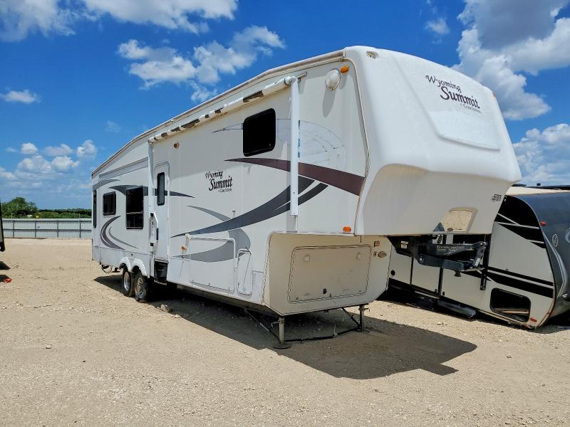 2010 Foresriver Wyoming su VIN 5ZT3WS1B2A1301242 COPART salvage auction — SIDE, TX - SALVAGE VEHICLE TITLE, sold $3,050 on 2026-07-27 (photo 1)