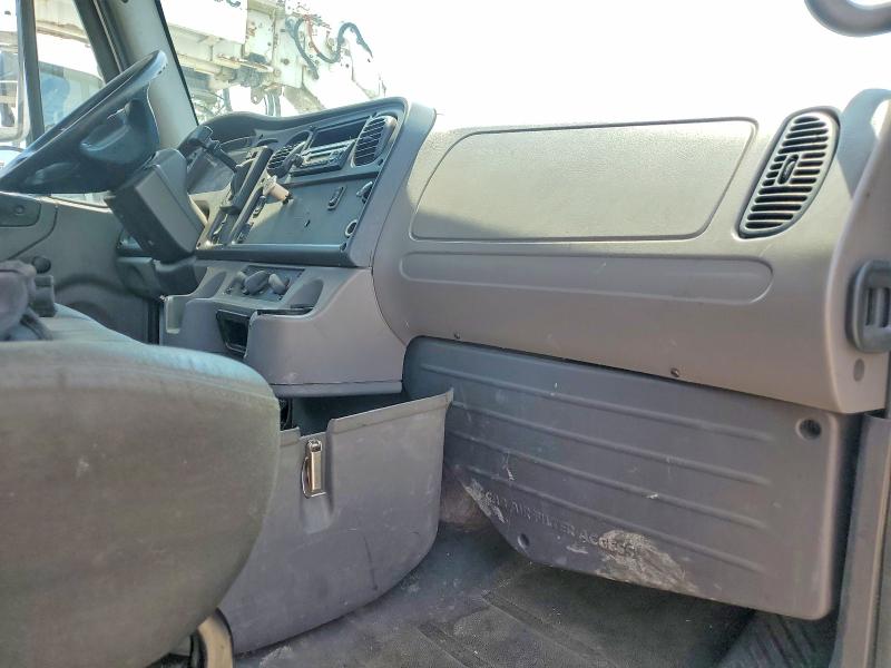 2012 Freightliner All other VIN 1FVACWDT9CDBF0708 COPART salvage auction — ALL OVER, IN - CERTIFICATE OF TITLE (P), sold $4,950 on 2026-08-14 (photo 8)